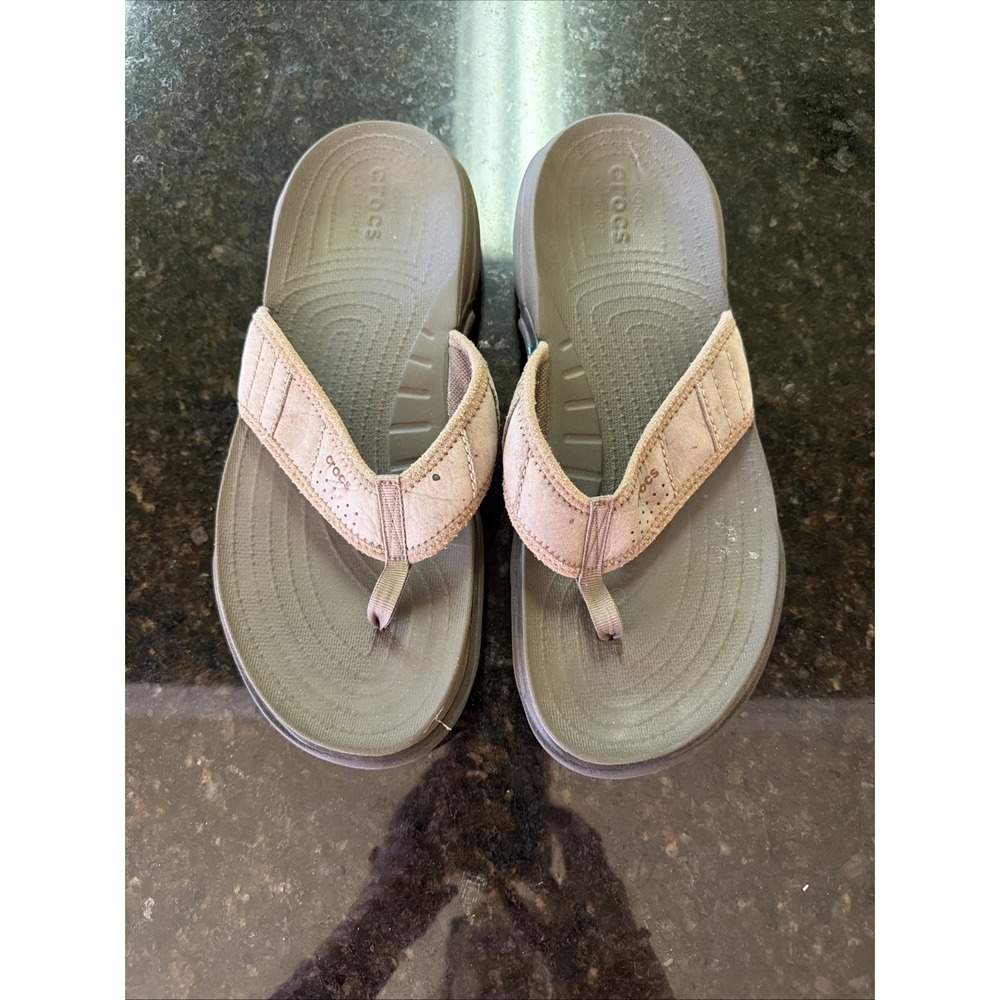 Men's Crocs Comfort Flip Flops Sandals Sz 11 Rubber Leather Strap Shoes Brown